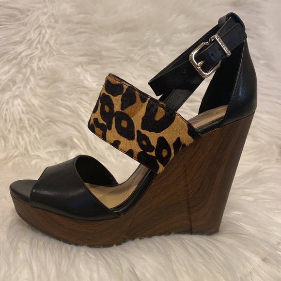 Gianni Bini Aleah Leopard wedge sandals - Picture 5 of 11